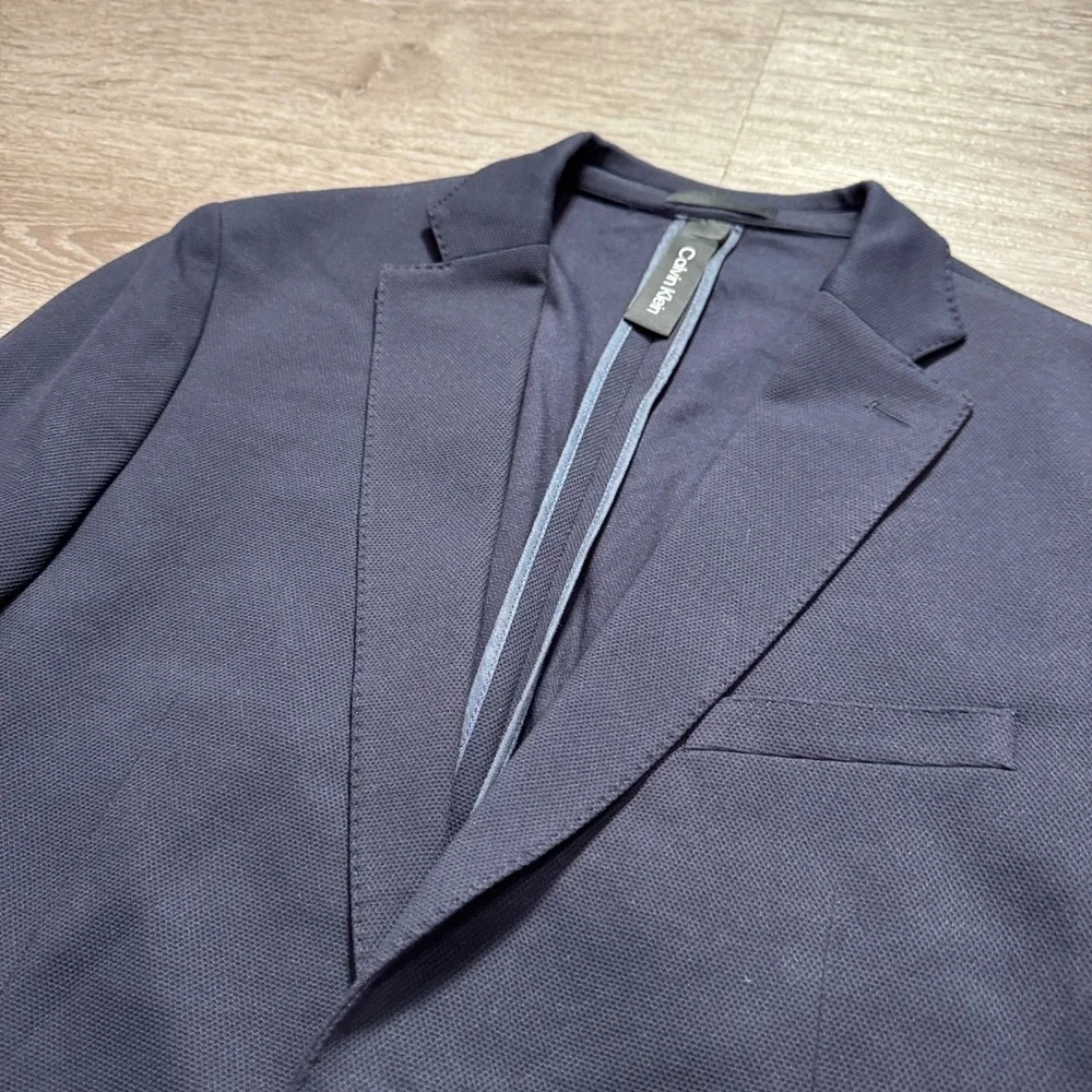 Calvin Klein Sport Coat Mens 42 L Blue Unstructured Slim‎ Blazer Jacket 2 Button